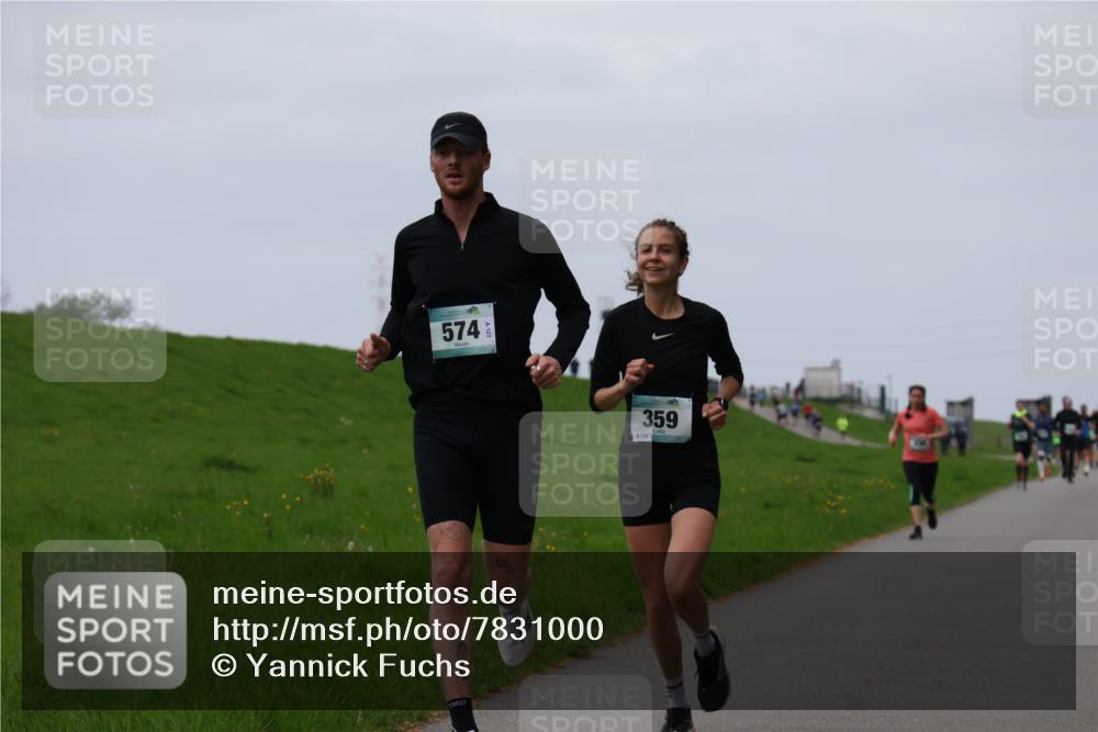 04.05.2025 - 8. Wedeler Halbmarathon Yannick Fuchs http://msf.ph/oto/7831000 04.05.2025 11:19:49 Laufen 574, 359, 126 meine-sportfotos.de