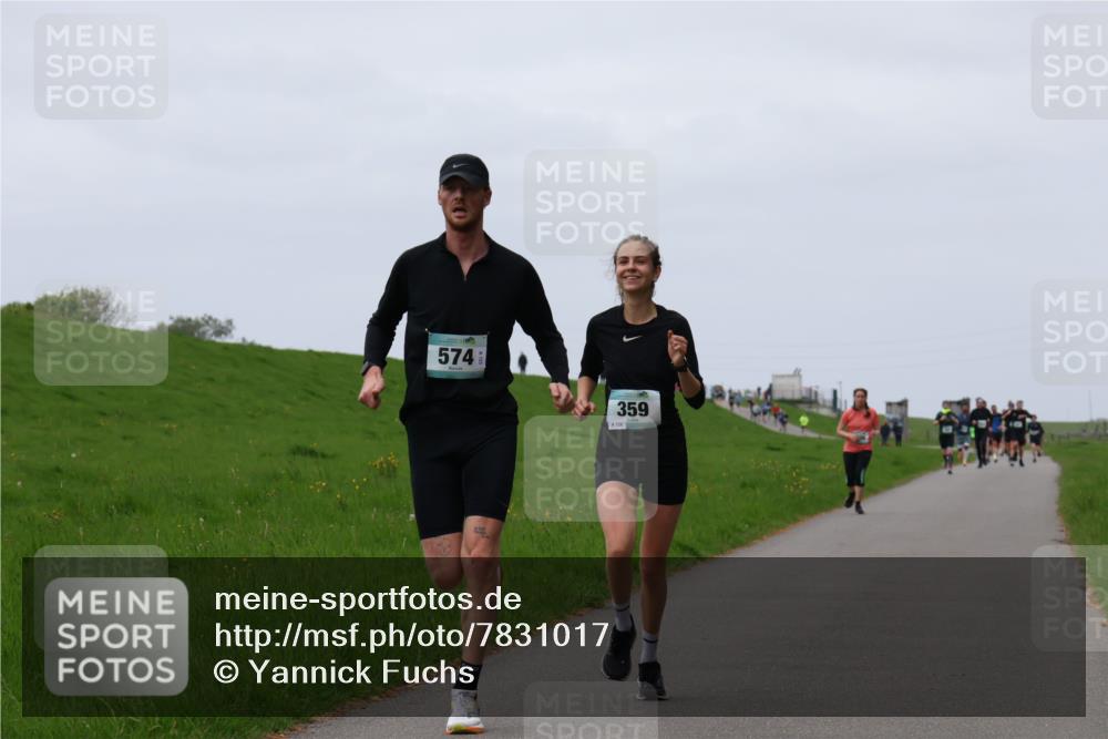 04.05.2025 - 8. Wedeler Halbmarathon Yannick Fuchs http://msf.ph/oto/7831017 04.05.2025 11:19:49 Laufen 574, 359 meine-sportfotos.de