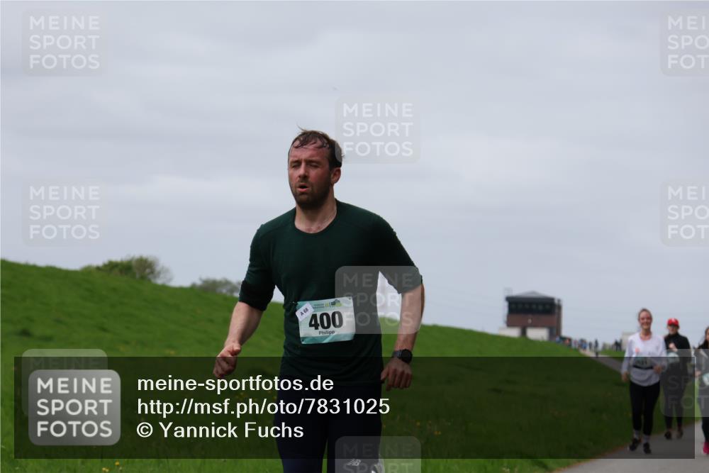 04.05.2025 - 8. Wedeler Halbmarathon Yannick Fuchs http://msf.ph/oto/7831025 04.05.2025 11:39:33 Laufen 68, 8, 15, 400 meine-sportfotos.de