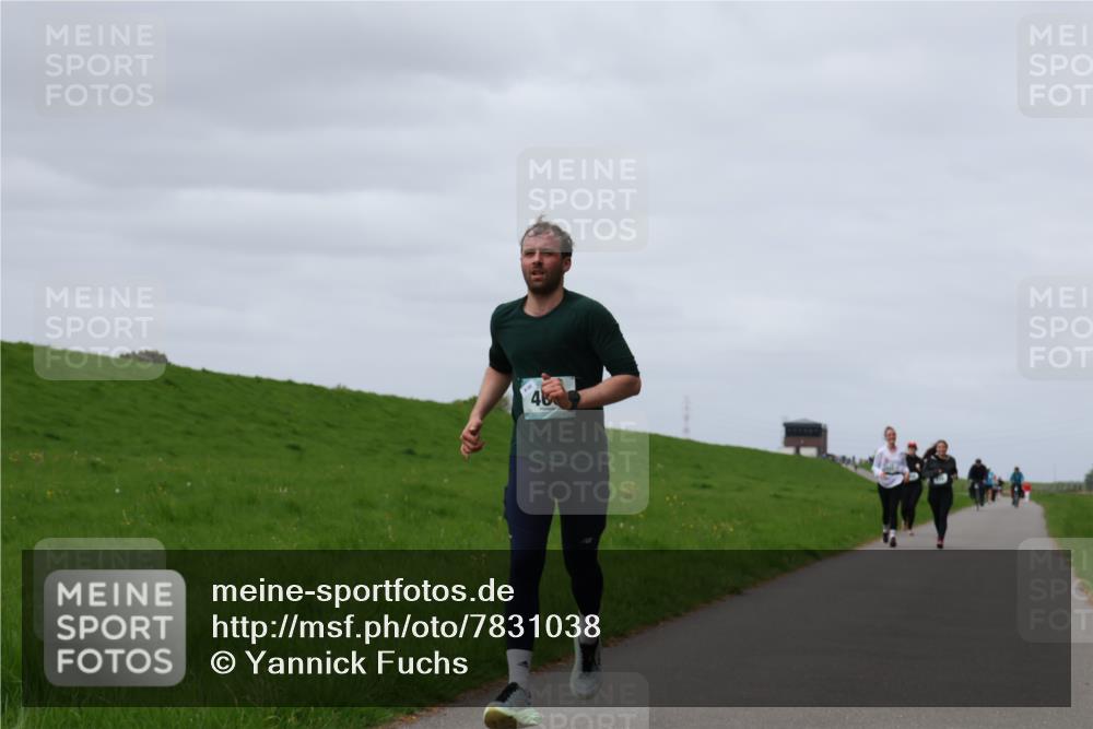 04.05.2025 - 8. Wedeler Halbmarathon Yannick Fuchs http://msf.ph/oto/7831038 04.05.2025 11:39:33 Laufen  meine-sportfotos.de