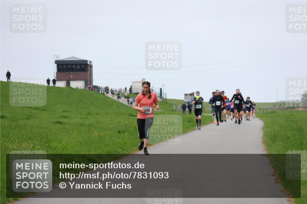 04.05.2025 - 8. Wedeler Halbmarathon Yannick Fuchs http://msf.ph/oto/7831093 04.05.2025 11:19:53 Laufen 36 meine-sportfotos.de