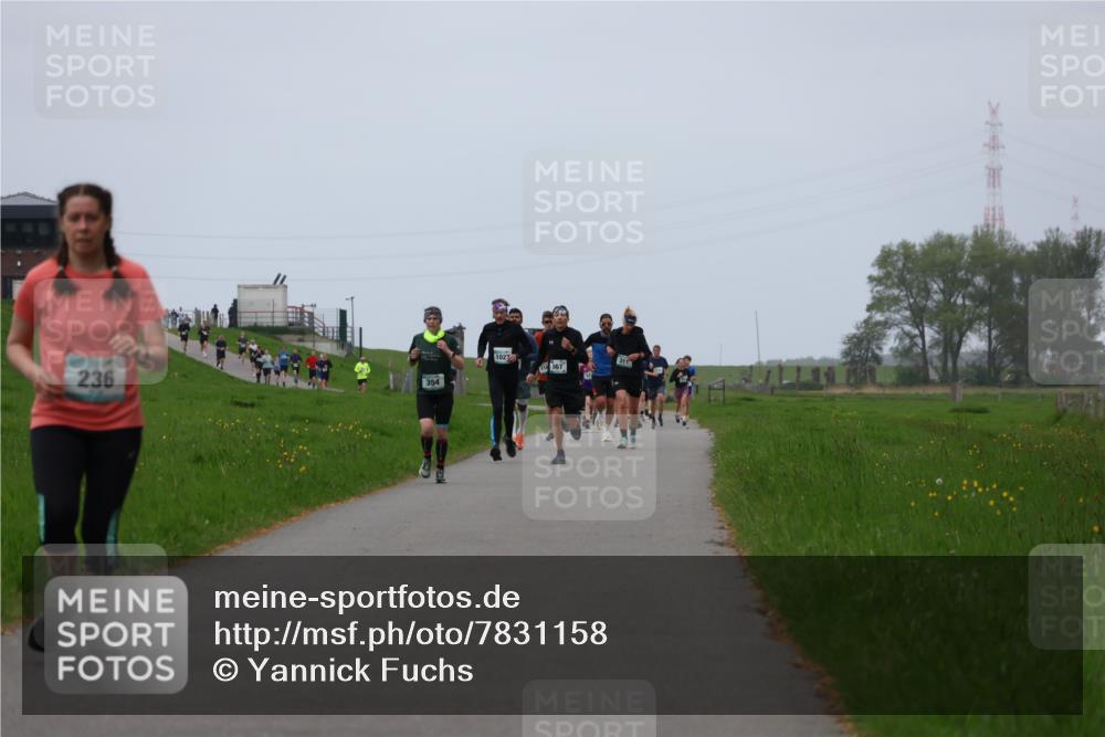 04.05.2025 - 8. Wedeler Halbmarathon Yannick Fuchs http://msf.ph/oto/7831158 04.05.2025 11:19:58 Laufen 236, 354, 1027, 311, 11, 567, 14 meine-sportfotos.de