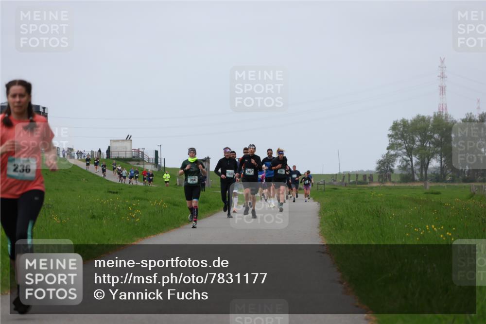 04.05.2025 - 8. Wedeler Halbmarathon Yannick Fuchs http://msf.ph/oto/7831177 04.05.2025 11:19:59 Laufen 236, 354, 1027, 567, 311 meine-sportfotos.de