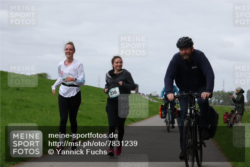 04.05.2025 - 8. Wedeler Halbmarathon Yannick Fuchs http://msf.ph/oto/7831239 04.05.2025 11:39:45 Laufen 230 meine-sportfotos.de