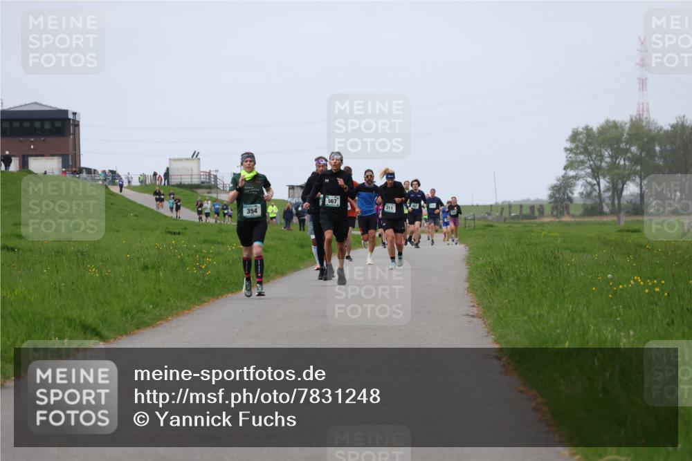 04.05.2025 - 8. Wedeler Halbmarathon Yannick Fuchs http://msf.ph/oto/7831248 04.05.2025 11:20:03 Laufen  meine-sportfotos.de
