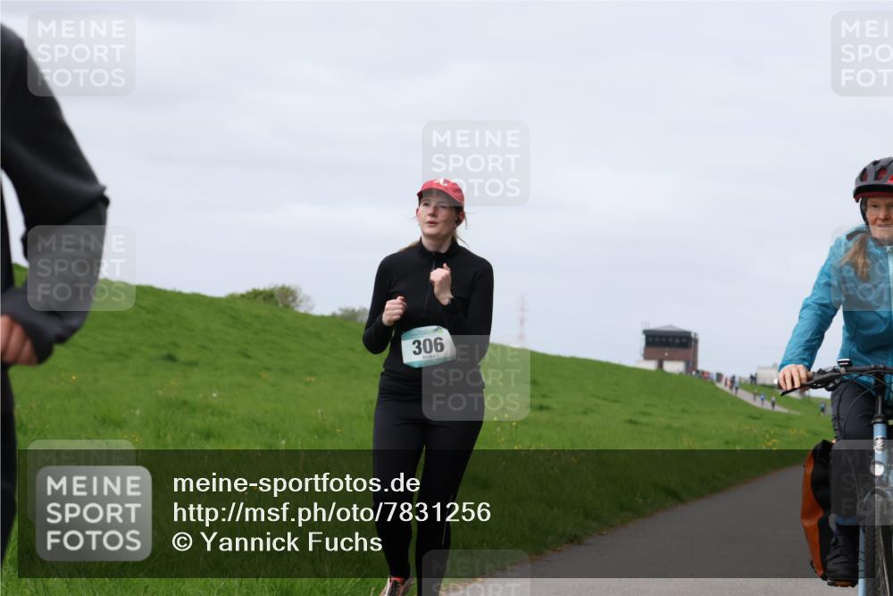 04.05.2025 - 8. Wedeler Halbmarathon Yannick Fuchs http://msf.ph/oto/7831256 04.05.2025 11:39:48 Laufen 306 meine-sportfotos.de