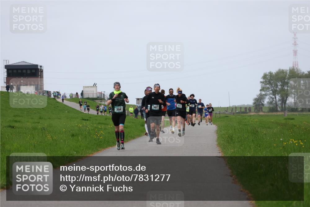 04.05.2025 - 8. Wedeler Halbmarathon Yannick Fuchs http://msf.ph/oto/7831277 04.05.2025 11:20:04 Laufen  meine-sportfotos.de
