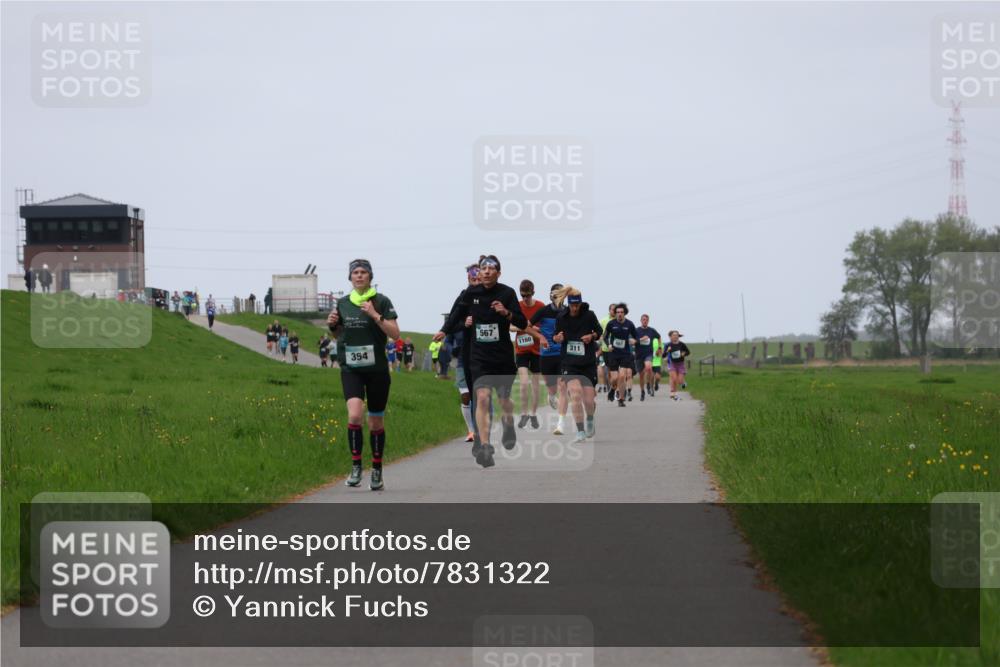 04.05.2025 - 8. Wedeler Halbmarathon Yannick Fuchs http://msf.ph/oto/7831322 04.05.2025 11:20:05 Laufen  meine-sportfotos.de
