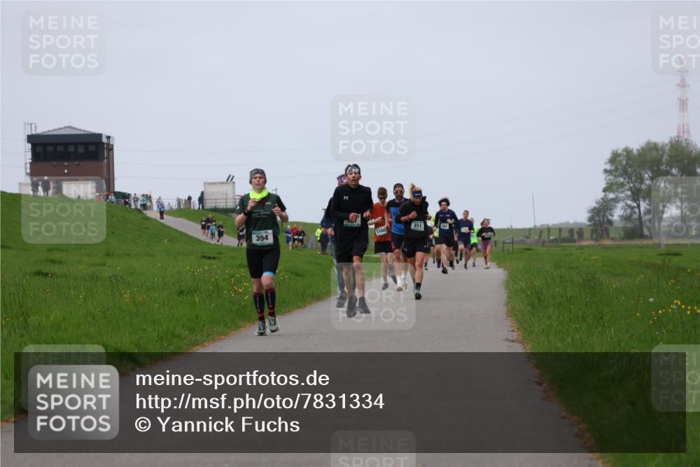 04.05.2025 - 8. Wedeler Halbmarathon Yannick Fuchs http://msf.ph/oto/7831334 04.05.2025 11:20:05 Laufen  meine-sportfotos.de