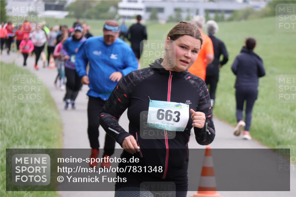 04.05.2025 - 8. Wedeler Halbmarathon Yannick Fuchs http://msf.ph/oto/7831348 04.05.2025 11:20:09 Laufen 663 meine-sportfotos.de