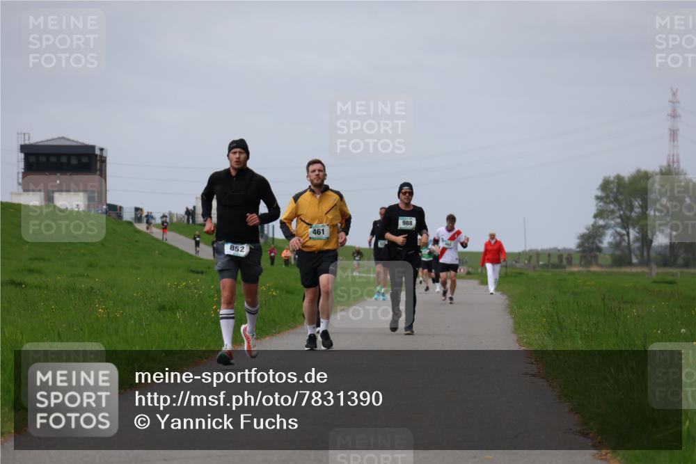 04.05.2025 - 8. Wedeler Halbmarathon Yannick Fuchs http://msf.ph/oto/7831390 04.05.2025 11:40:20 Laufen 852, 461, 988 meine-sportfotos.de
