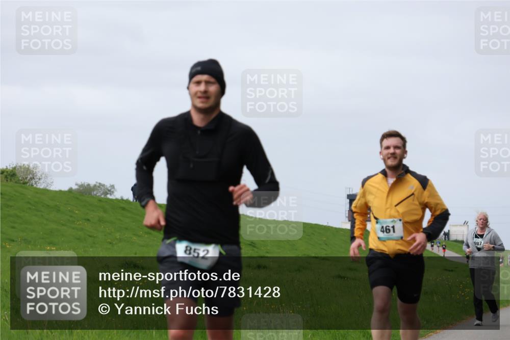 04.05.2025 - 8. Wedeler Halbmarathon Yannick Fuchs http://msf.ph/oto/7831428 04.05.2025 11:40:28 Laufen 852, 461, 987 meine-sportfotos.de