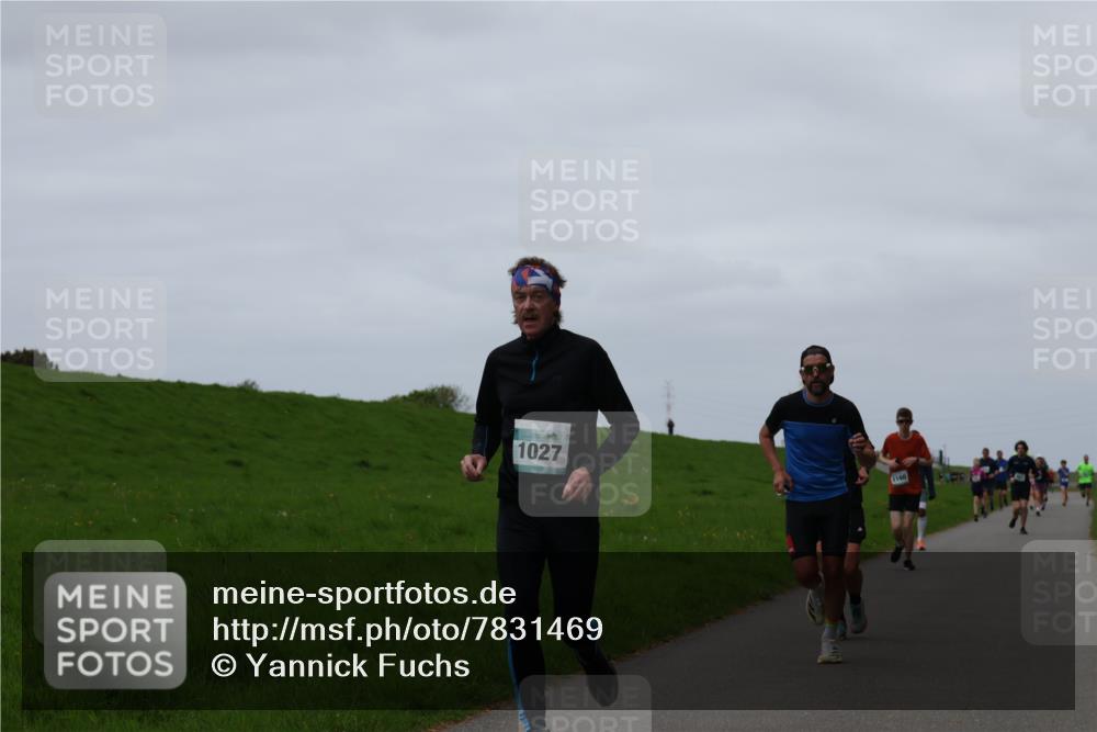 04.05.2025 - 8. Wedeler Halbmarathon Yannick Fuchs http://msf.ph/oto/7831469 04.05.2025 11:20:21 Laufen 1027, 1160 meine-sportfotos.de
