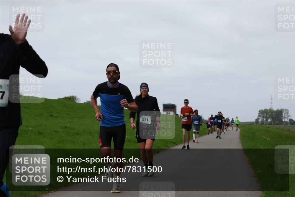 04.05.2025 - 8. Wedeler Halbmarathon Yannick Fuchs http://msf.ph/oto/7831500 04.05.2025 11:20:22 Laufen 7, 311, 1160 meine-sportfotos.de