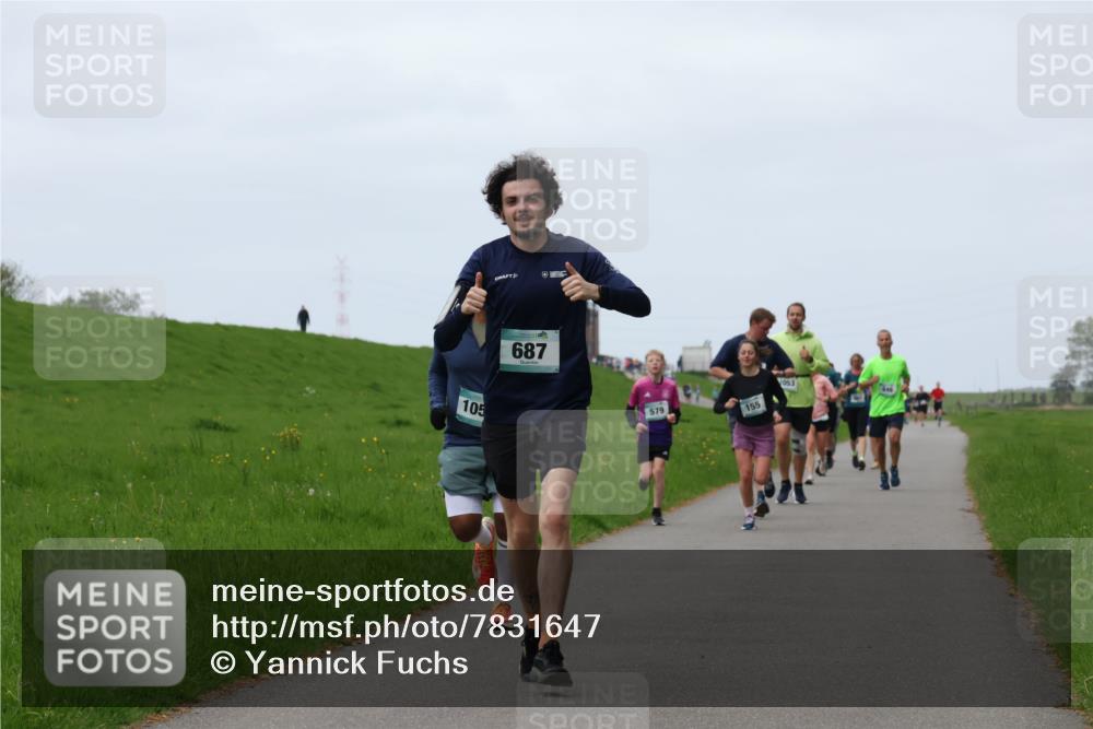 04.05.2025 - 8. Wedeler Halbmarathon Yannick Fuchs http://msf.ph/oto/7831647 04.05.2025 11:20:32 Laufen 105, 687, 053, 579, 155 meine-sportfotos.de