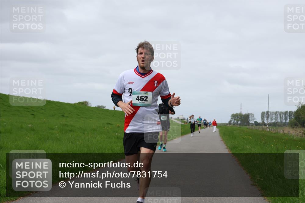 04.05.2025 - 8. Wedeler Halbmarathon Yannick Fuchs http://msf.ph/oto/7831754 04.05.2025 11:40:46 Laufen 462, 222 meine-sportfotos.de