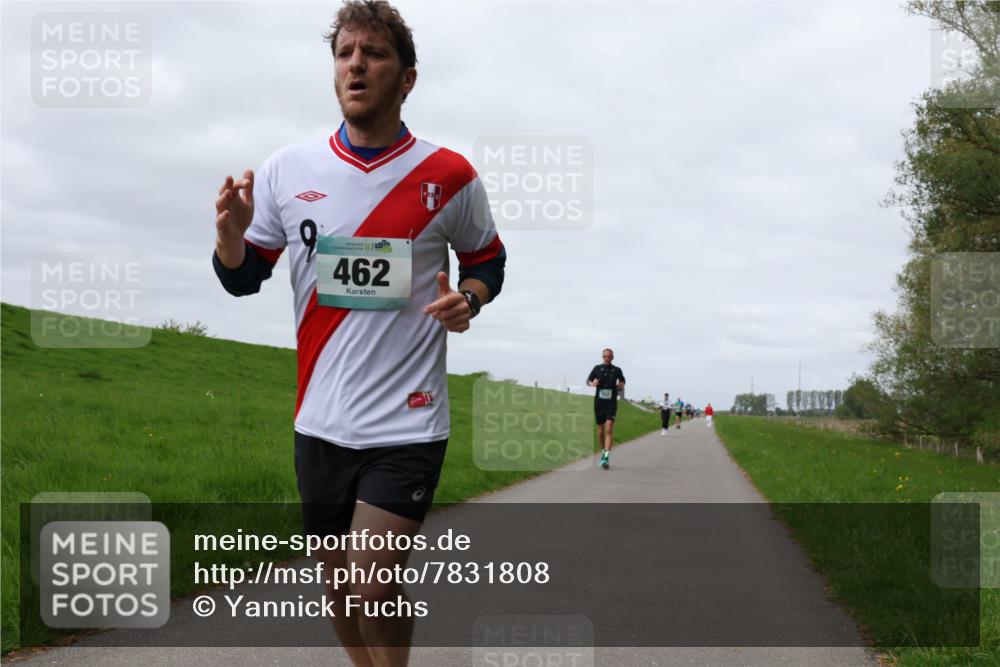 04.05.2025 - 8. Wedeler Halbmarathon Yannick Fuchs http://msf.ph/oto/7831808 04.05.2025 11:40:47 Laufen 462 meine-sportfotos.de