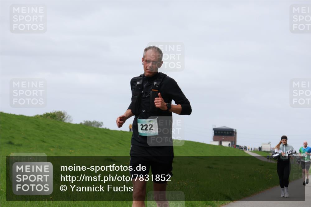 04.05.2025 - 8. Wedeler Halbmarathon Yannick Fuchs http://msf.ph/oto/7831852 04.05.2025 11:40:48 Laufen 222, 726 meine-sportfotos.de