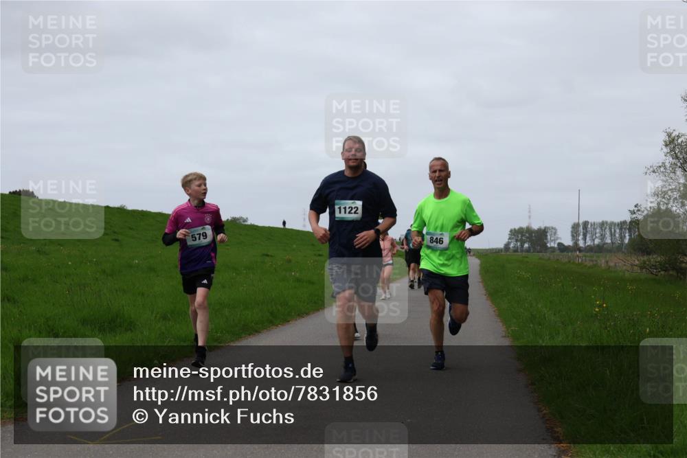 04.05.2025 - 8. Wedeler Halbmarathon Yannick Fuchs http://msf.ph/oto/7831856 04.05.2025 11:20:41 Laufen 579, 1122, 846 meine-sportfotos.de