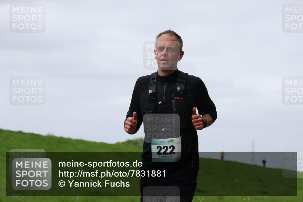 04.05.2025 - 8. Wedeler Halbmarathon Yannick Fuchs http://msf.ph/oto/7831881 04.05.2025 11:40:49 Laufen 0, 222 meine-sportfotos.de