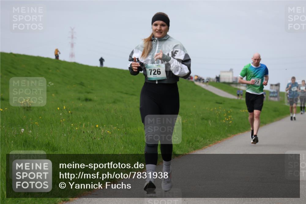 04.05.2025 - 8. Wedeler Halbmarathon Yannick Fuchs http://msf.ph/oto/7831938 04.05.2025 11:40:54 Laufen 726 meine-sportfotos.de