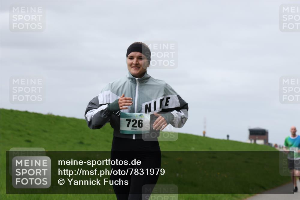 04.05.2025 - 8. Wedeler Halbmarathon Yannick Fuchs http://msf.ph/oto/7831979 04.05.2025 11:40:57 Laufen 726 meine-sportfotos.de