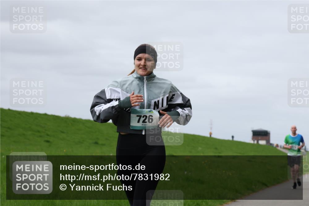 04.05.2025 - 8. Wedeler Halbmarathon Yannick Fuchs http://msf.ph/oto/7831982 04.05.2025 11:40:57 Laufen 726 meine-sportfotos.de