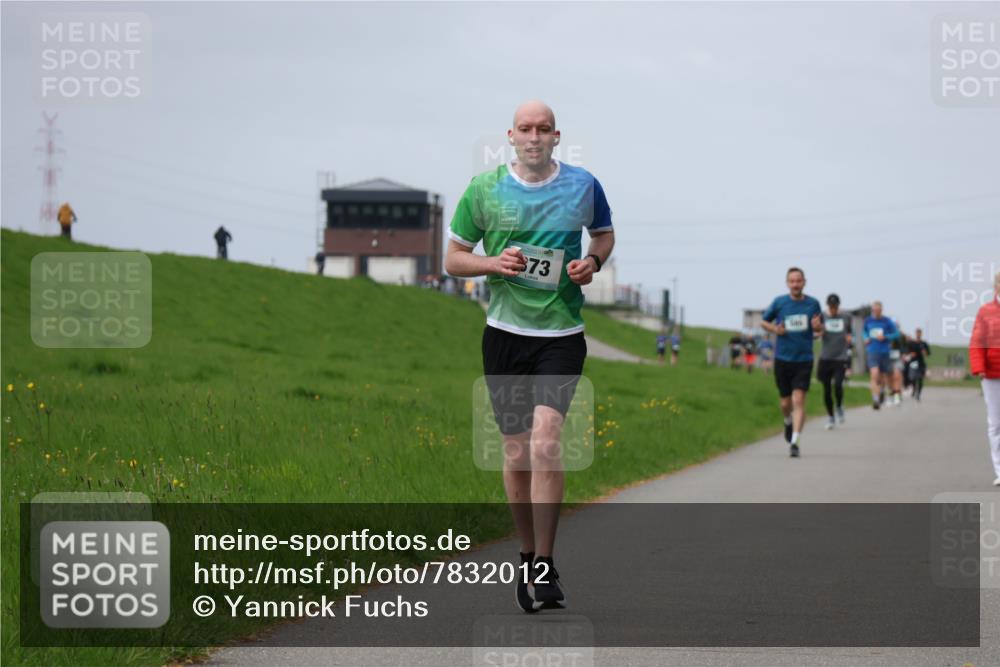 04.05.2025 - 8. Wedeler Halbmarathon Yannick Fuchs http://msf.ph/oto/7832012 04.05.2025 11:40:58 Laufen 73 meine-sportfotos.de