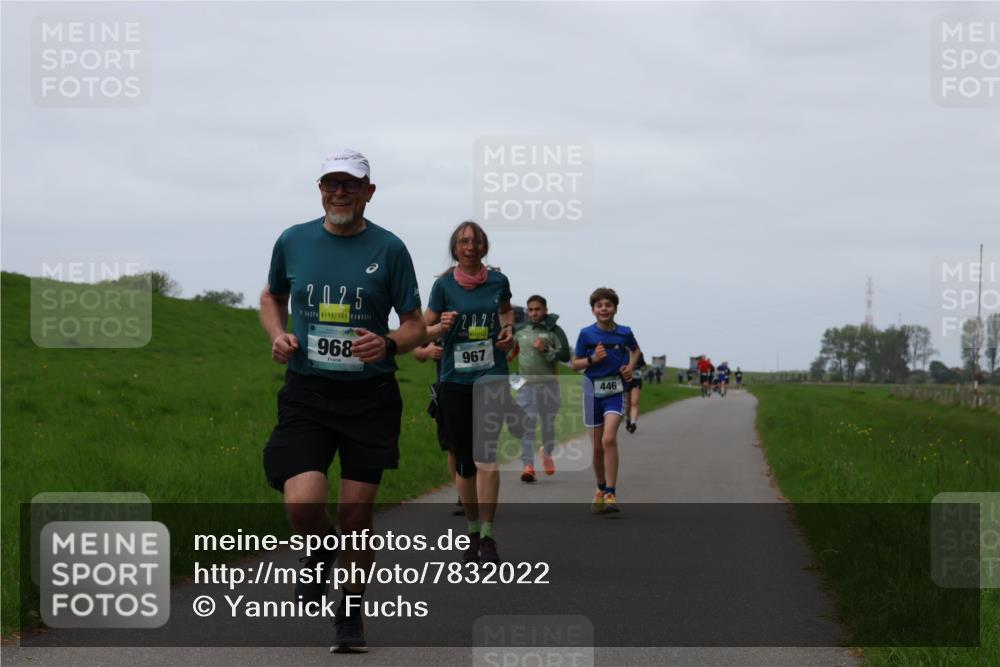 04.05.2025 - 8. Wedeler Halbmarathon Yannick Fuchs http://msf.ph/oto/7832022 04.05.2025 11:20:48 Laufen 2025, 968, 967, 446 meine-sportfotos.de