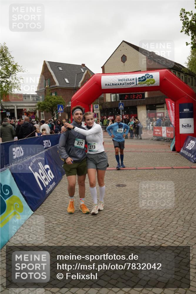 04.05.2025 - 8. Wedeler Halbmarathon Felixshl http://msf.ph/oto/7832042 04.05.2025 12:13:18 Ziel 273, 415 meine-sportfotos.de