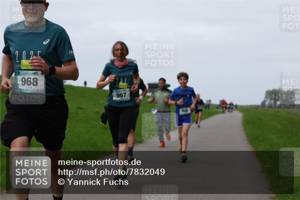 04.05.2025 - 8. Wedeler Halbmarathon Yannick Fuchs http://msf.ph/oto/7832049 04.05.2025 11:20:48 Laufen 2025, 968, 967, 446 meine-sportfotos.de