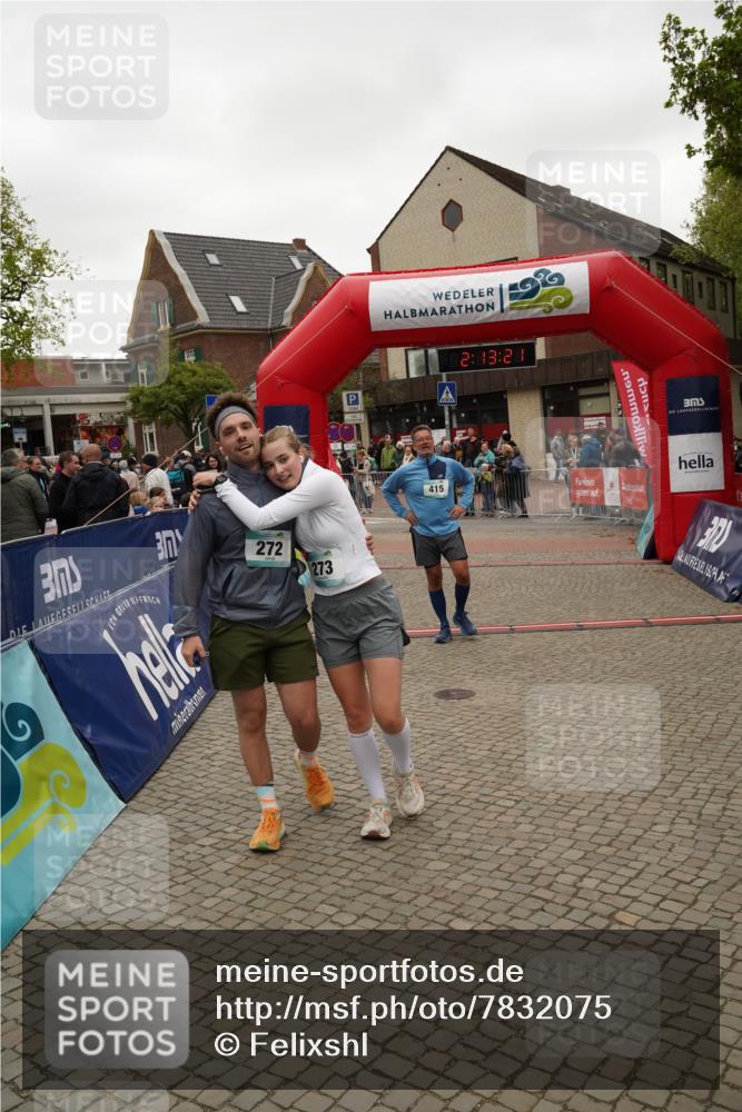 04.05.2025 - 8. Wedeler Halbmarathon Felixshl http://msf.ph/oto/7832075 04.05.2025 12:13:19 Ziel 273, 415 meine-sportfotos.de