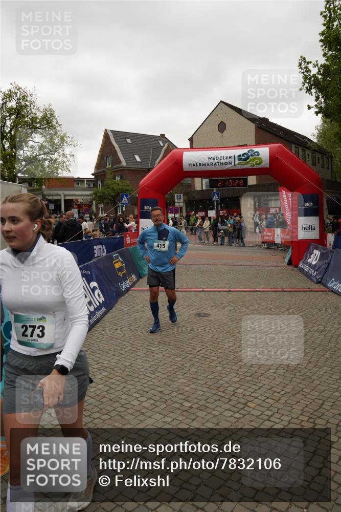 04.05.2025 - 8. Wedeler Halbmarathon Felixshl http://msf.ph/oto/7832106 04.05.2025 12:13:21 Ziel 415 meine-sportfotos.de