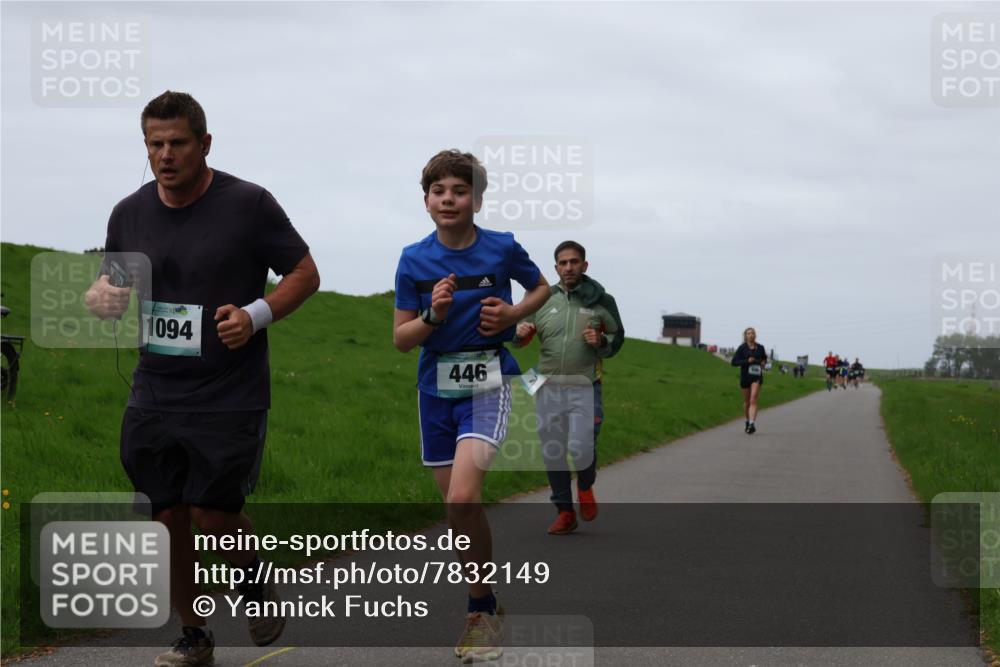 04.05.2025 - 8. Wedeler Halbmarathon Yannick Fuchs http://msf.ph/oto/7832149 04.05.2025 11:20:52 Laufen 1094, 446 meine-sportfotos.de