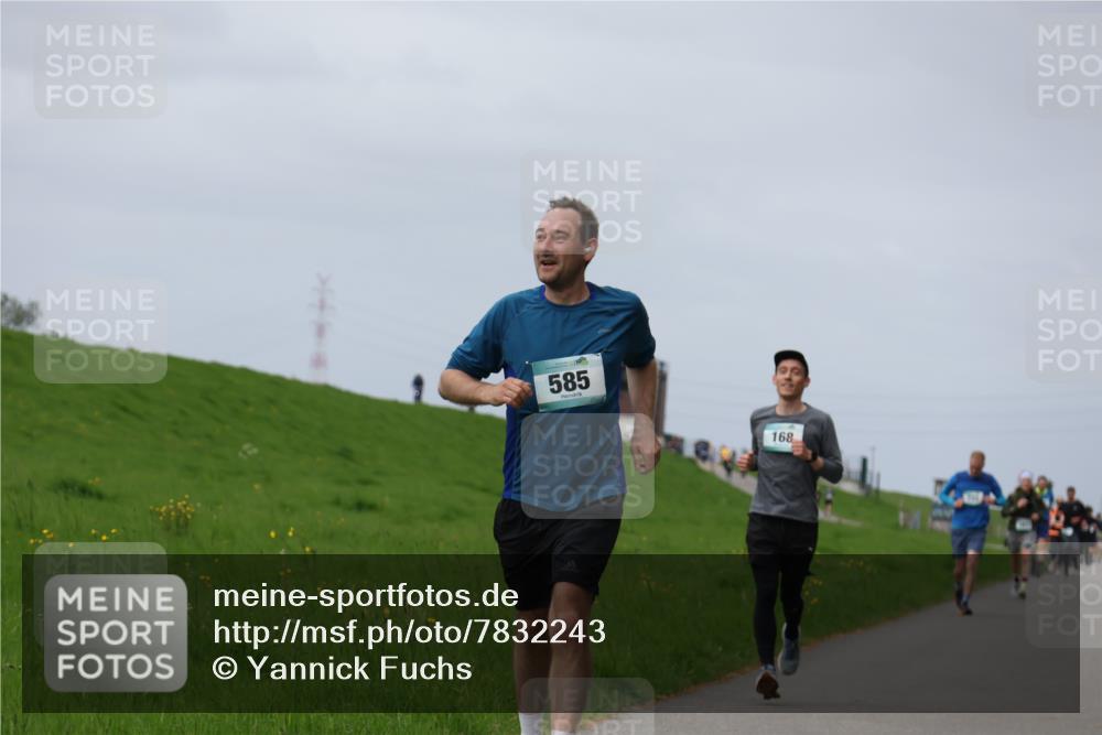 04.05.2025 - 8. Wedeler Halbmarathon Yannick Fuchs http://msf.ph/oto/7832243 04.05.2025 11:41:13 Laufen 585, 168 meine-sportfotos.de