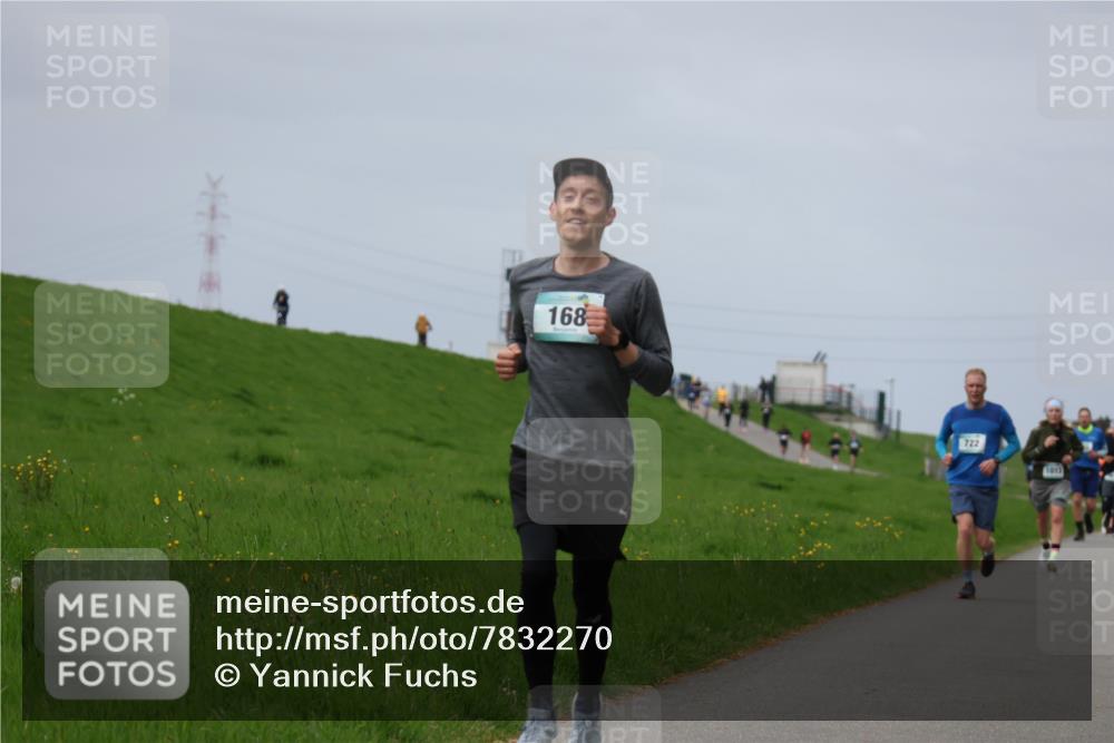 04.05.2025 - 8. Wedeler Halbmarathon Yannick Fuchs http://msf.ph/oto/7832270 04.05.2025 11:41:15 Laufen 168, 722, 1013 meine-sportfotos.de