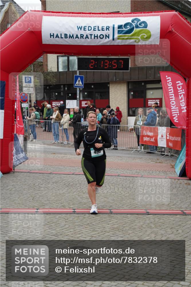 04.05.2025 - 8. Wedeler Halbmarathon Felixshl http://msf.ph/oto/7832378 04.05.2025 12:13:55 Ziel 430 meine-sportfotos.de
