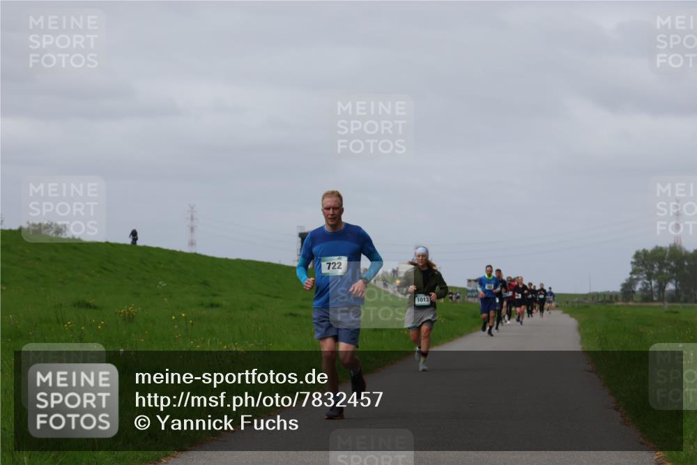 04.05.2025 - 8. Wedeler Halbmarathon Yannick Fuchs http://msf.ph/oto/7832457 04.05.2025 11:41:27 Laufen 722, 1013 meine-sportfotos.de
