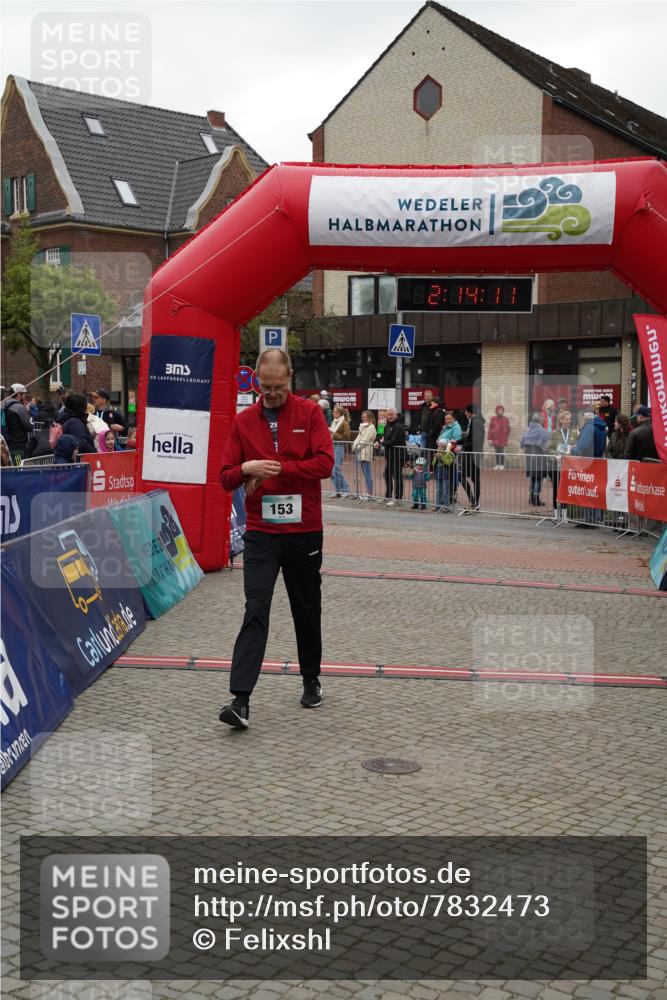 04.05.2025 - 8. Wedeler Halbmarathon Felixshl http://msf.ph/oto/7832473 04.05.2025 12:14:09 Ziel 153 meine-sportfotos.de
