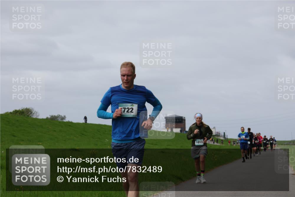 04.05.2025 - 8. Wedeler Halbmarathon Yannick Fuchs http://msf.ph/oto/7832489 04.05.2025 11:41:29 Laufen 722, 1013 meine-sportfotos.de