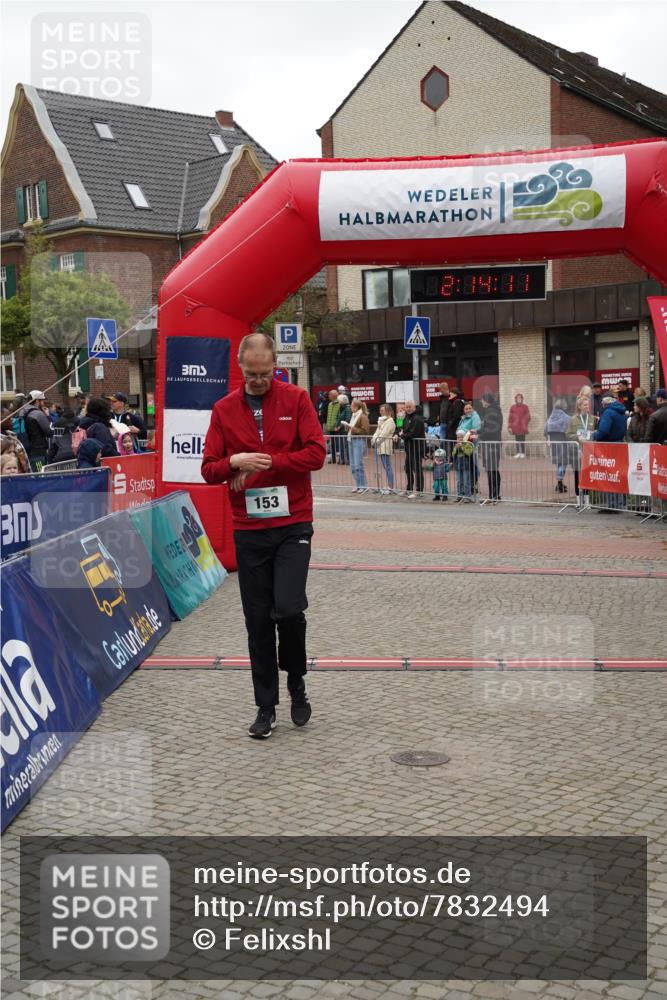 04.05.2025 - 8. Wedeler Halbmarathon Felixshl http://msf.ph/oto/7832494 04.05.2025 12:14:09 Ziel 153 meine-sportfotos.de