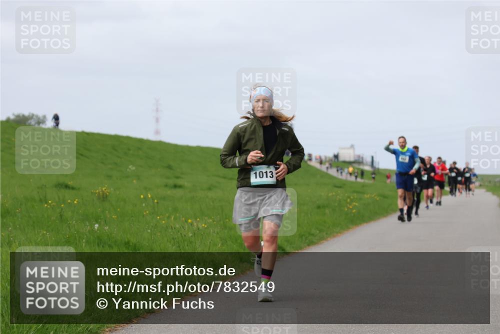 04.05.2025 - 8. Wedeler Halbmarathon Yannick Fuchs http://msf.ph/oto/7832549 04.05.2025 11:41:32 Laufen 1013 meine-sportfotos.de
