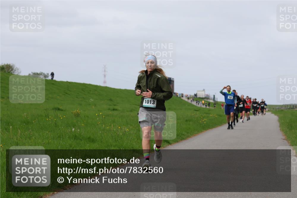 04.05.2025 - 8. Wedeler Halbmarathon Yannick Fuchs http://msf.ph/oto/7832560 04.05.2025 11:41:32 Laufen 1013 meine-sportfotos.de