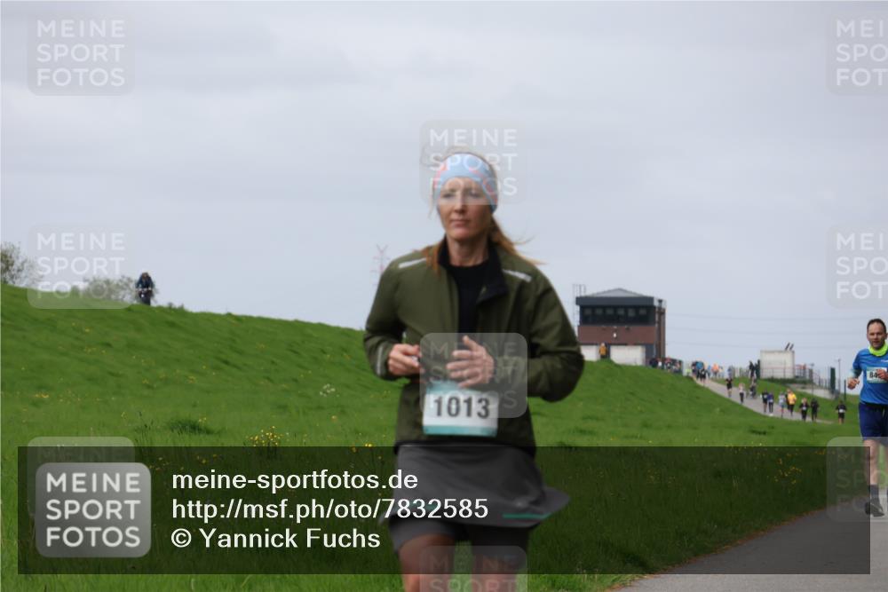 04.05.2025 - 8. Wedeler Halbmarathon Yannick Fuchs http://msf.ph/oto/7832585 04.05.2025 11:41:33 Laufen 1013, 84 meine-sportfotos.de