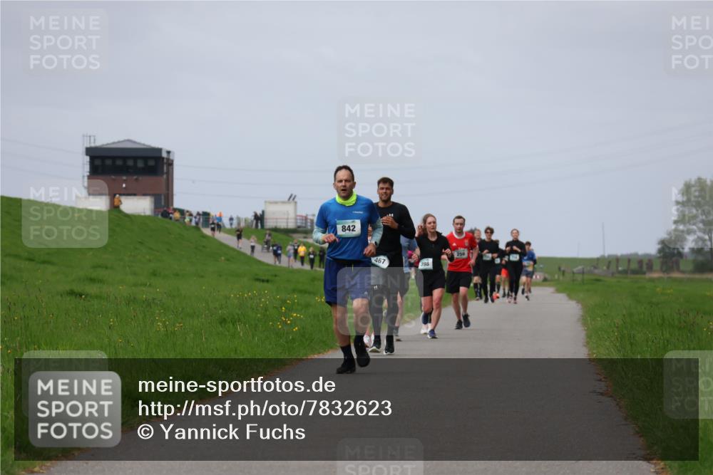 04.05.2025 - 8. Wedeler Halbmarathon Yannick Fuchs http://msf.ph/oto/7832623 04.05.2025 11:41:35 Laufen 842, 467, 398 meine-sportfotos.de