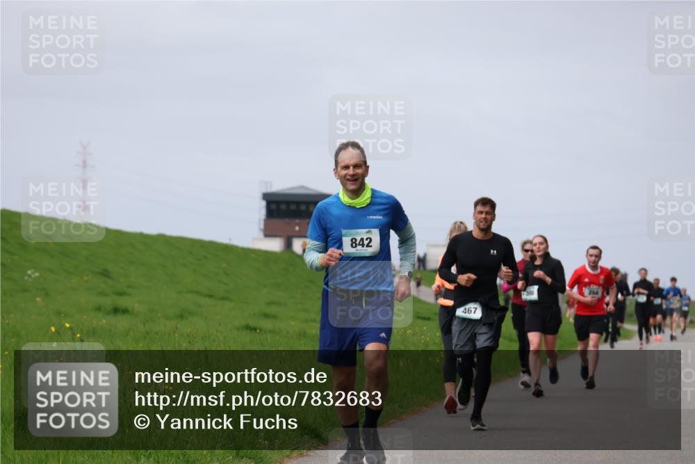 04.05.2025 - 8. Wedeler Halbmarathon Yannick Fuchs http://msf.ph/oto/7832683 04.05.2025 11:41:40 Laufen 842, 467, 396 meine-sportfotos.de