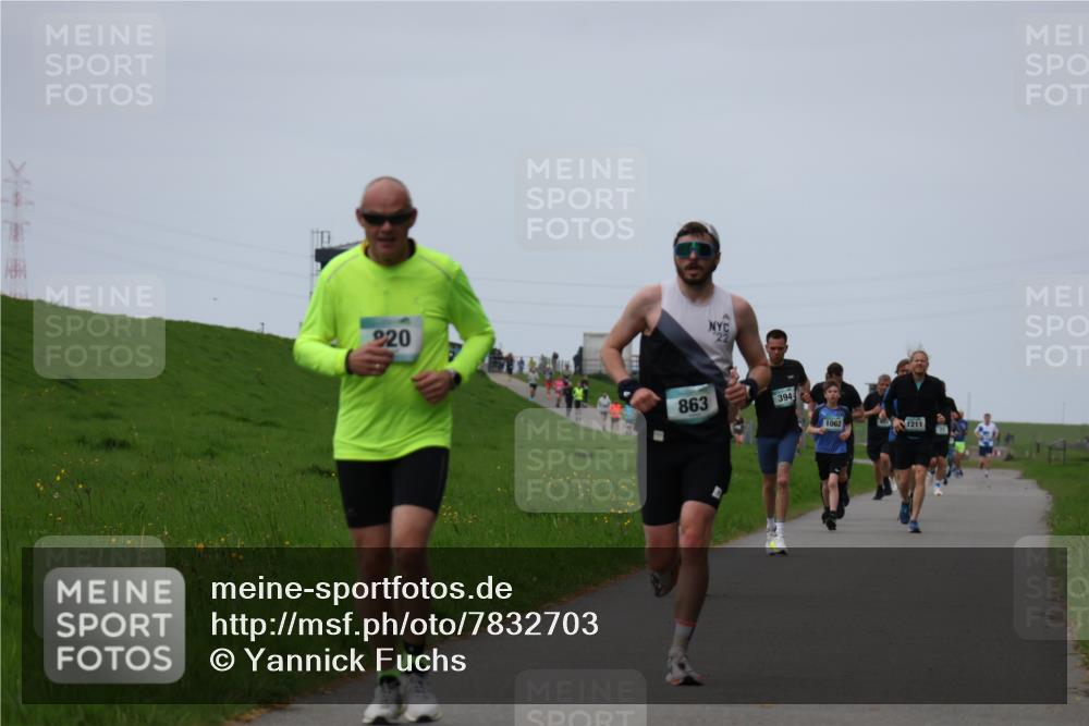 04.05.2025 - 8. Wedeler Halbmarathon Yannick Fuchs http://msf.ph/oto/7832703 04.05.2025 11:21:21 Laufen 220, 863, 394, 1062, 1211 meine-sportfotos.de