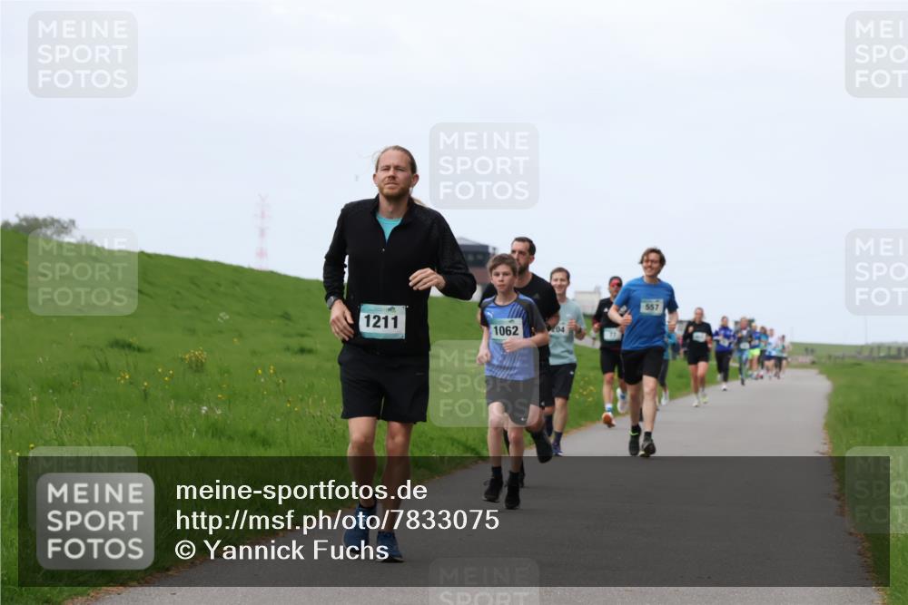 04.05.2025 - 8. Wedeler Halbmarathon Yannick Fuchs http://msf.ph/oto/7833075 04.05.2025 11:21:37 Laufen 1211, 1062, 04, 557 meine-sportfotos.de