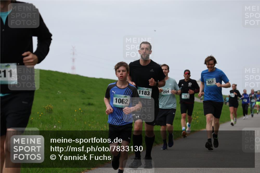 04.05.2025 - 8. Wedeler Halbmarathon Yannick Fuchs http://msf.ph/oto/7833130 04.05.2025 11:21:39 Laufen 211, 1062, 1183, 1, 204, 77, 557 meine-sportfotos.de