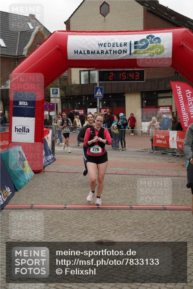 04.05.2025 - 8. Wedeler Halbmarathon Felixshl http://msf.ph/oto/7833133 04.05.2025 12:15:41 Ziel 270, 276, 675, 1075 meine-sportfotos.de